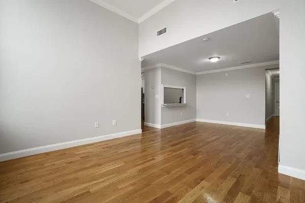 $3,300 | 841 Parker Street, Unit 202, Boston, MA 02120