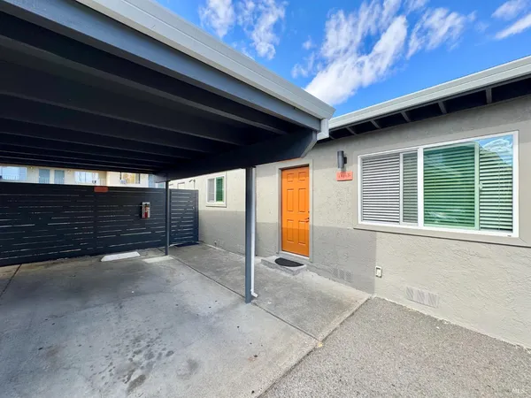 $1,999,000 | 2831 Soscol Avenue, Napa, CA 94558