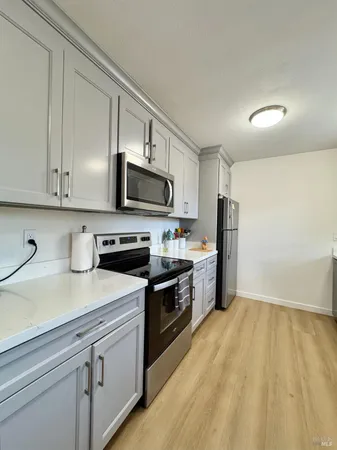 $1,999,000 | 2831 Soscol Avenue, Napa, CA 94558