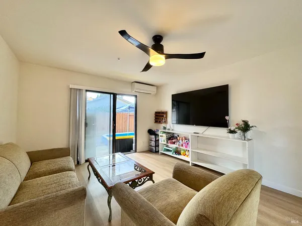 $1,999,000 | 2831 Soscol Avenue, Napa, CA 94558