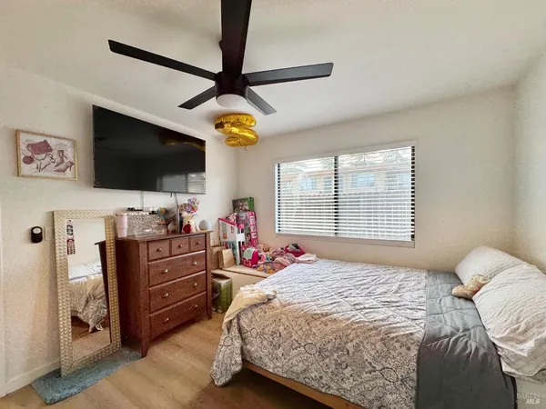 $1,999,000 | 2831 Soscol Avenue, Napa, CA 94558