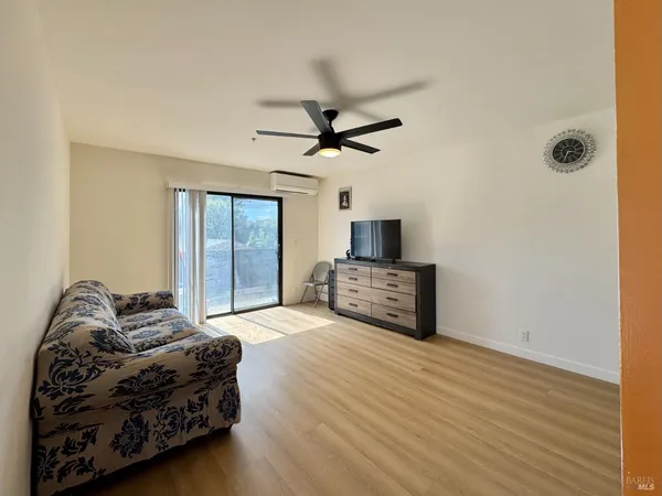 $1,999,000 | 2831 Soscol Avenue, Napa, CA 94558