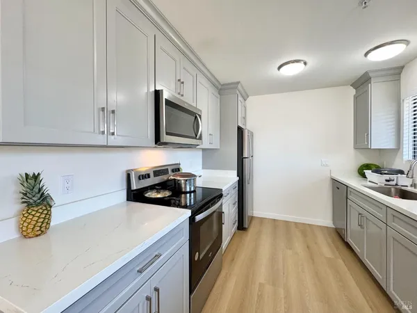 $1,999,000 | 2831 Soscol Avenue, Napa, CA 94558