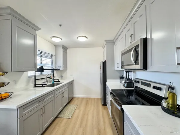 $1,999,000 | 2831 Soscol Avenue, Napa, CA 94558