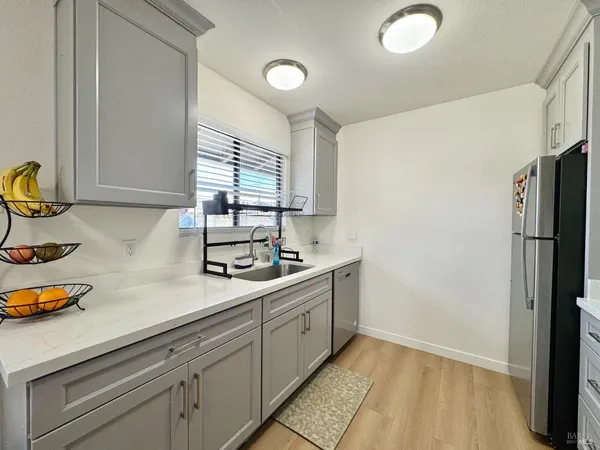 $1,999,000 | 2831 Soscol Avenue, Napa, CA 94558