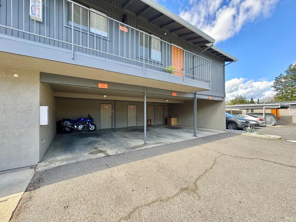 $1,999,000 | 2831 Soscol Avenue, Napa, CA 94558