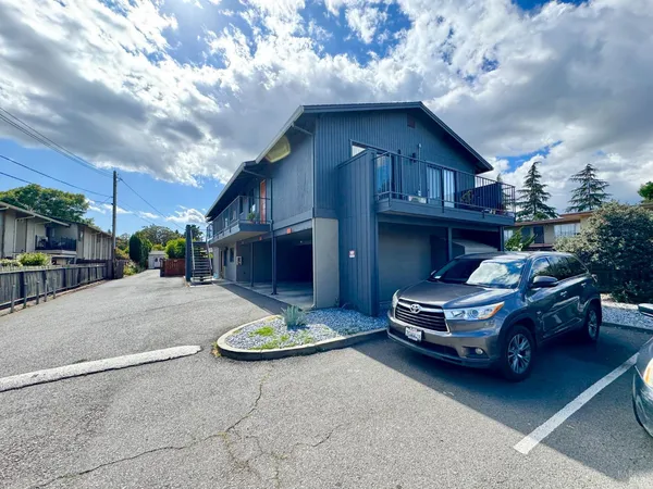 $1,999,000 | 2831 Soscol Avenue, Napa, CA 94558