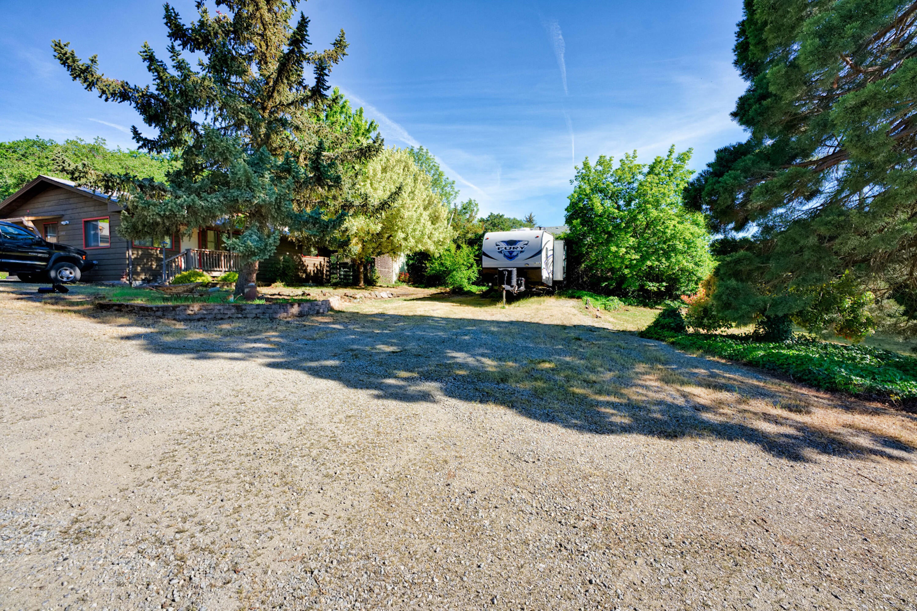 3488 North Foothill Road Medford, OR 97504 - Photo 33 of 47 RV Parking