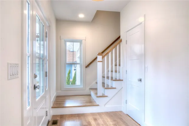 $1,275,000 | 45 Corys Court, Portsmouth, RI 02871