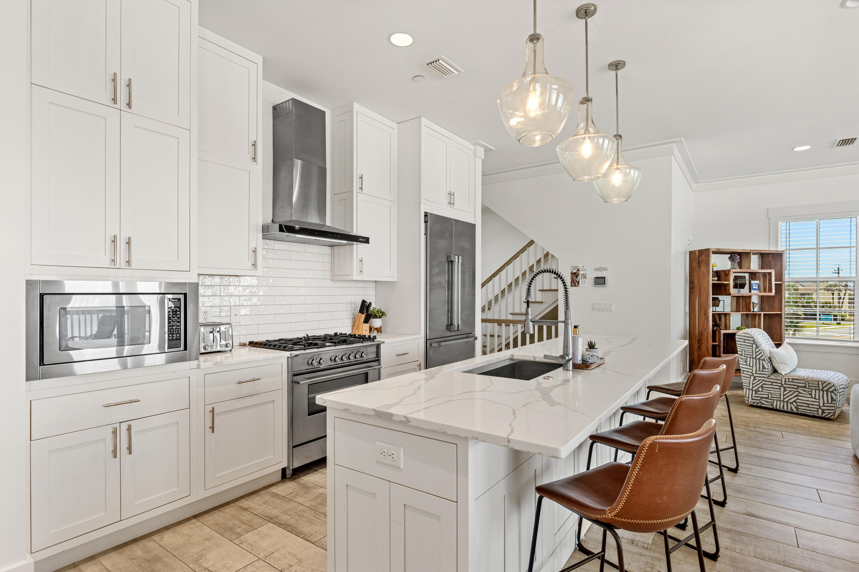 17647 Front Beach Road Panama City Beach, FL 32413 - Photo 13 of 60 Kitchen