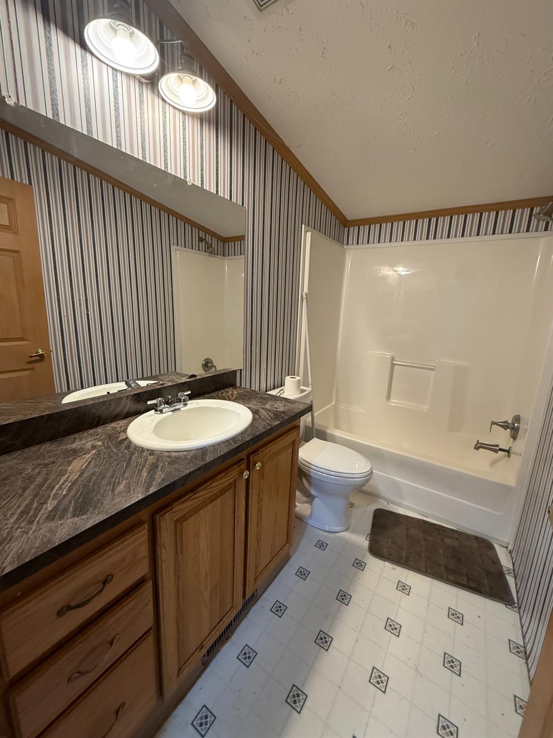 5032 Nell Lee Road Bennington, IN 47011 - Photo 22 of 46