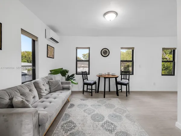 $1,275,000 | 144 Northeast 91st Street, Miami Shores, FL 33138