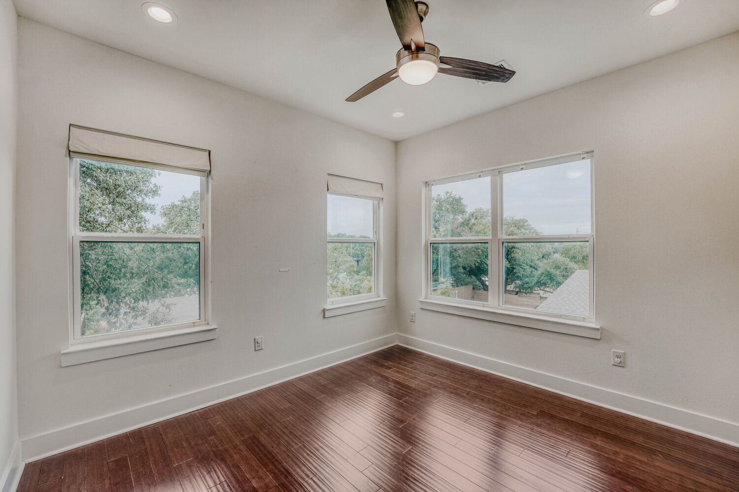 1134 Chicon Street, Unit B Austin, TX 78702 - Photo 11 of 17 Bedroom #1