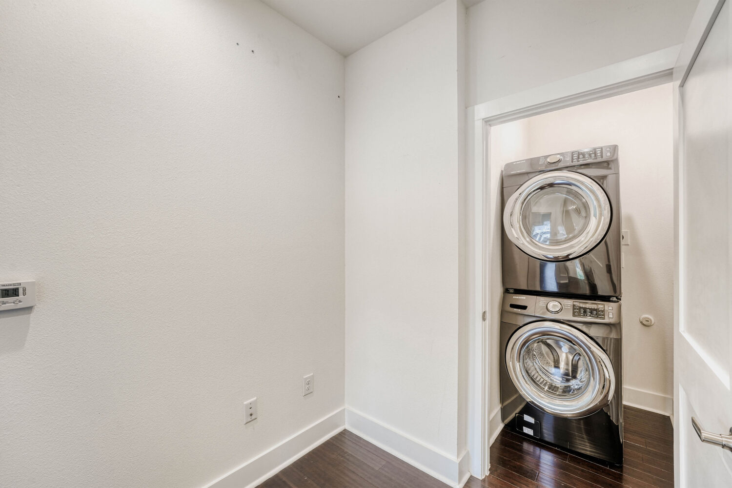 1134 Chicon Street, Unit B Austin, TX 78702 - Photo 16 of 17 Laundry on 2nd floor