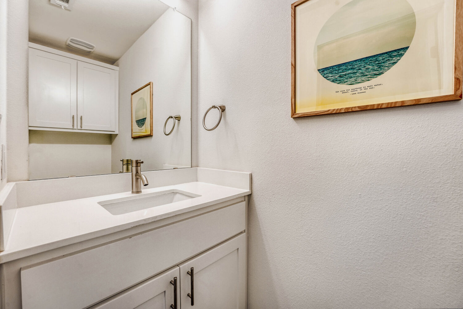 1134 Chicon Street, Unit B Austin, TX 78702 - Photo 6 of 17 Downstairs powder room