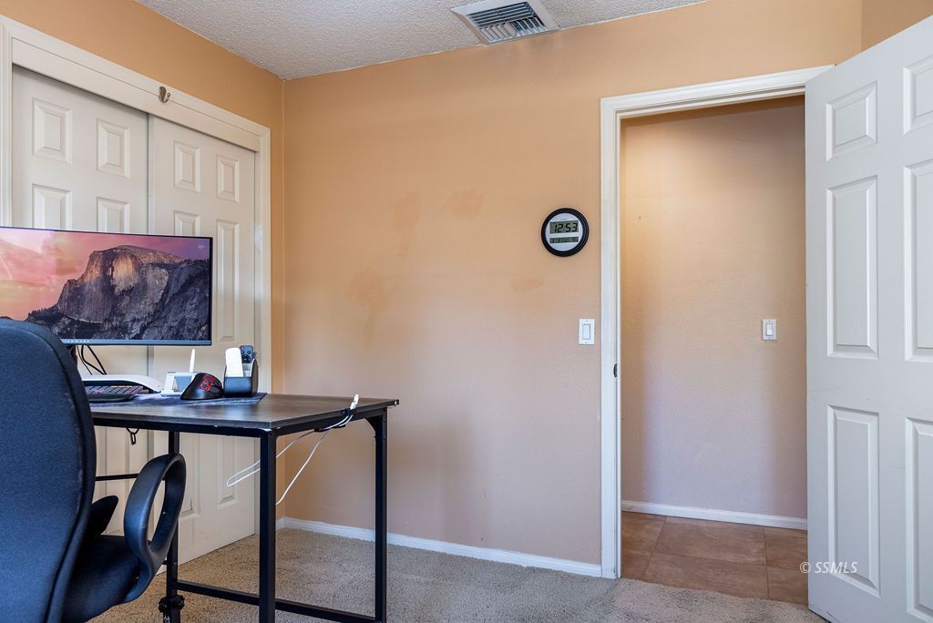 247 West Yellowstone Place Ridgecrest, CA 93555 - Photo 25 of 50 Gallery Image 25
