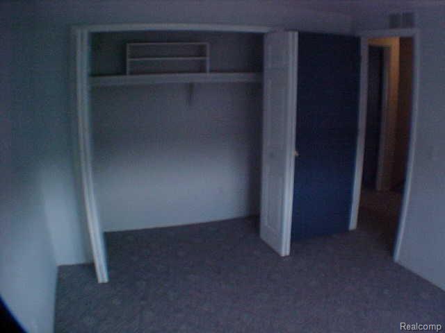 2445 Samoset Road, Unit 10 Royal Oak, MI 48073 - Photo 11 of 13 MVC-023S