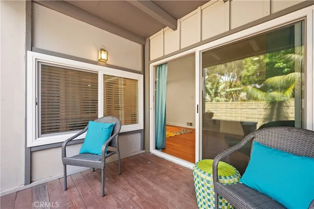 $3,000 | 17082 Pacific Coast Highway, Unit 102, Huntington Beach, CA 92649