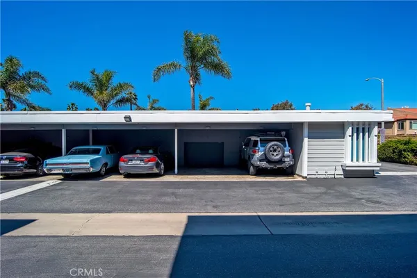 a view of a car garage
