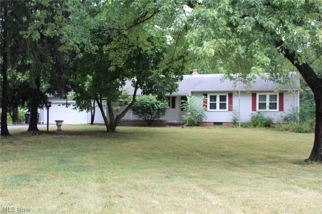 34405 Pettibone Road Solon, OH 44139 - Photo 2 of 26