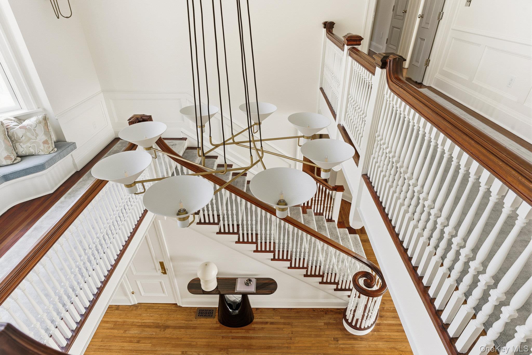 217 Hommocks Road Larchmont, NY 10538 - Photo 18 of 49 a view of entryway