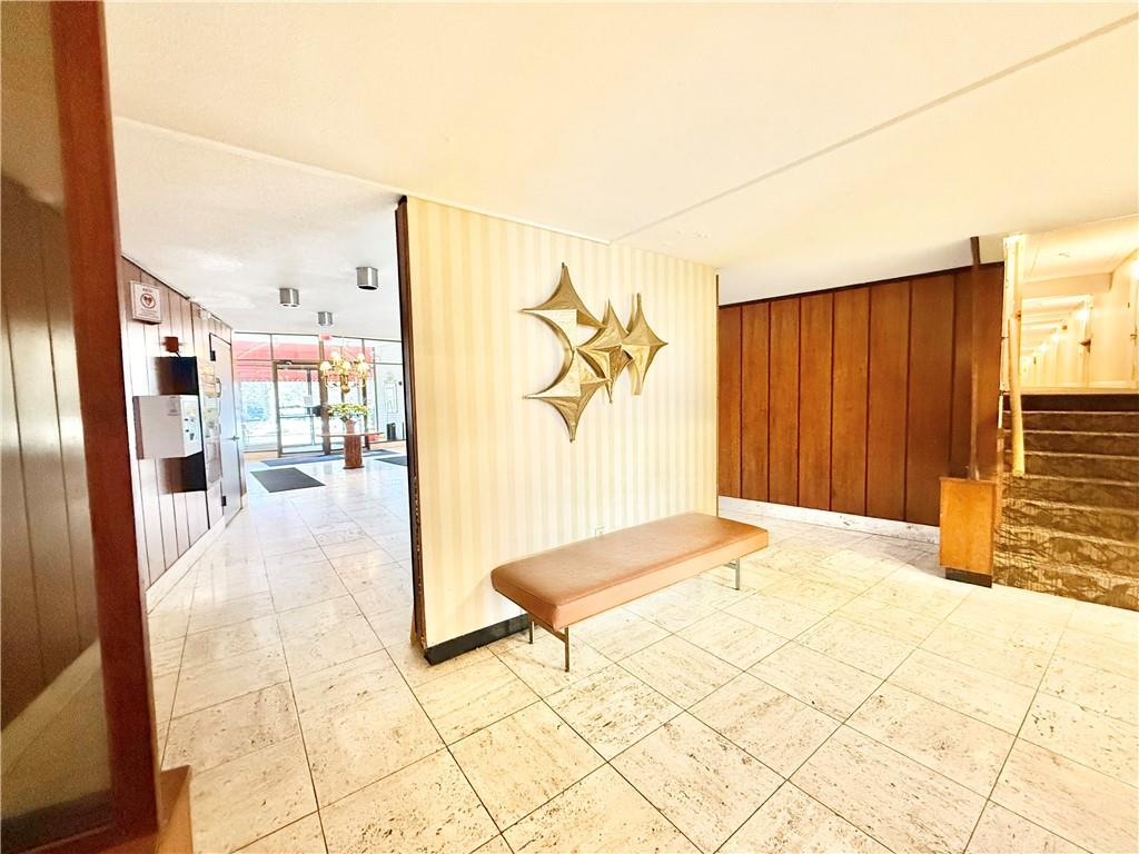 1160 Bower Hill Road, Unit 302C Mt. Lebanon, PA 15243 - Photo 7 of 39 a view of livingroom with furniture