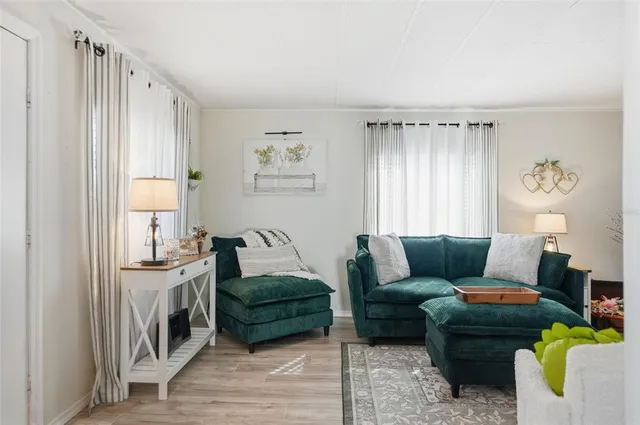 a picture of a couch in a room