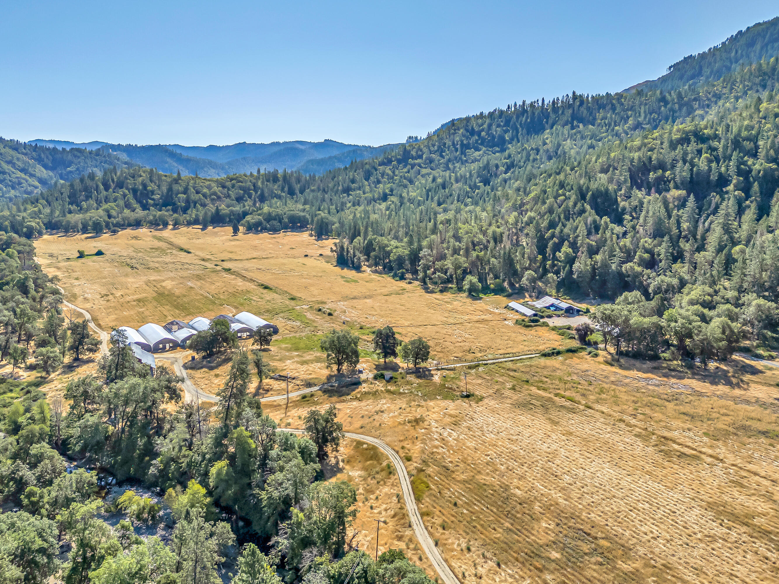 9820 East Evans Creek Road Rogue River, OR 97537 - Photo 4 of 58 DJI_20250722094653_0007_D