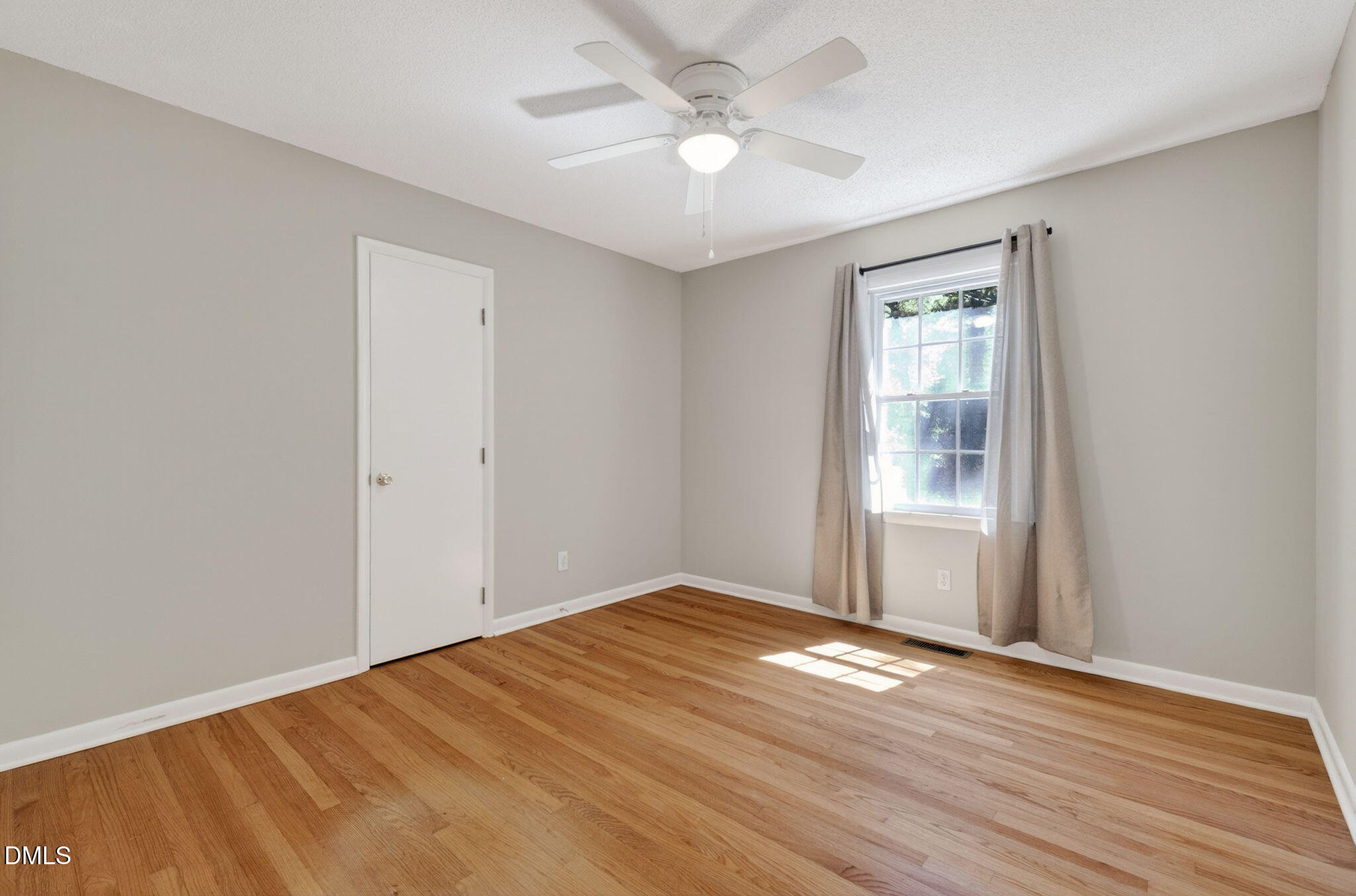 5302 Olive Road Raleigh, NC 27606 - Photo 22 of 39 25-web-or-mls-5302 Olive Road - 25