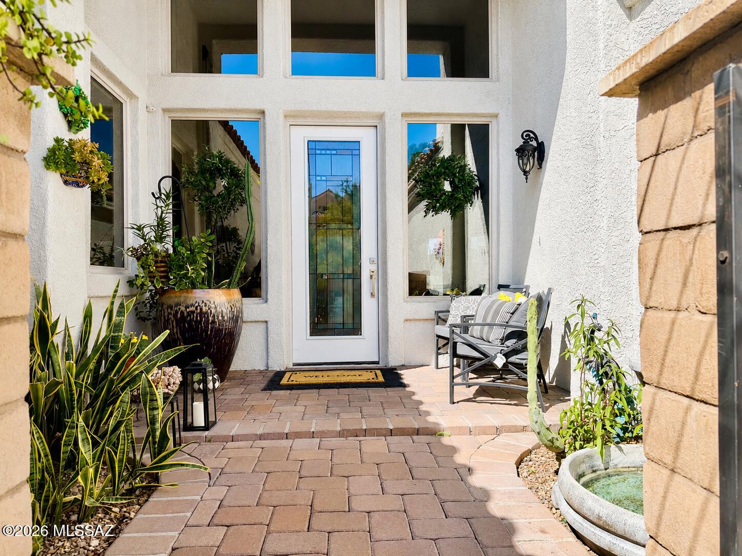 9780 Spring Hill Place Tucson, AZ 85749 - Photo 5 of 49 Front Courtyard