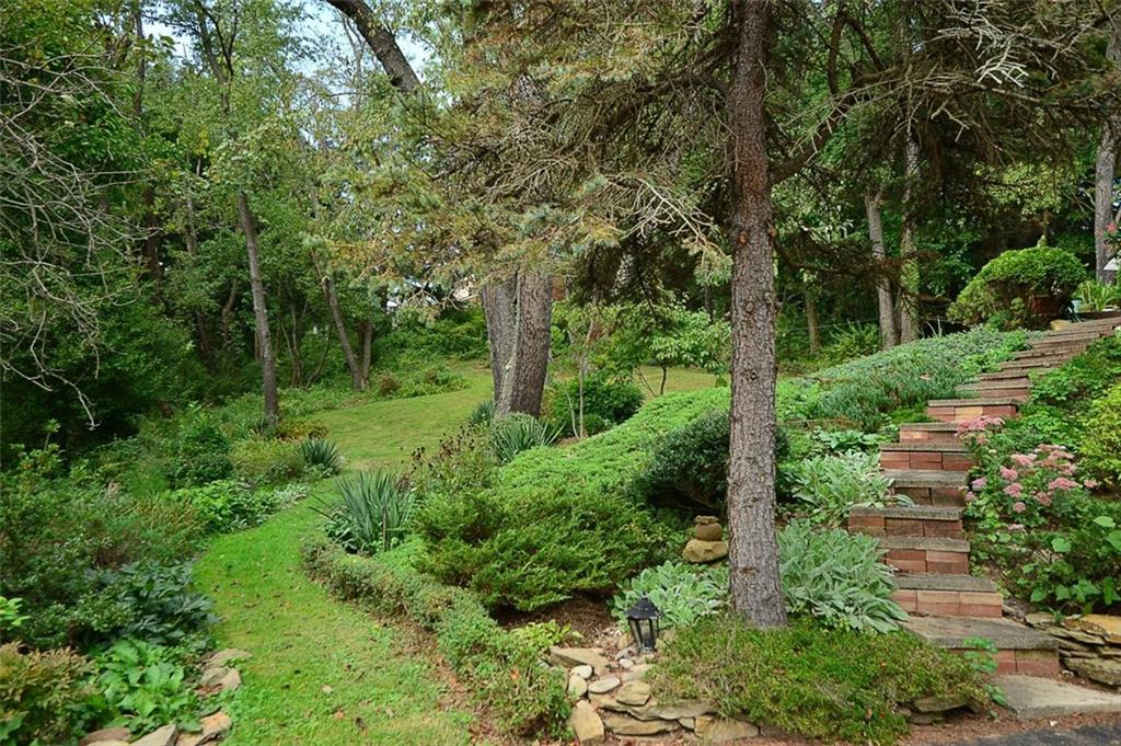 1321 Powers Run Road Pittsburgh, PA 15238 - Photo 9 of 12 Gallery Image 9