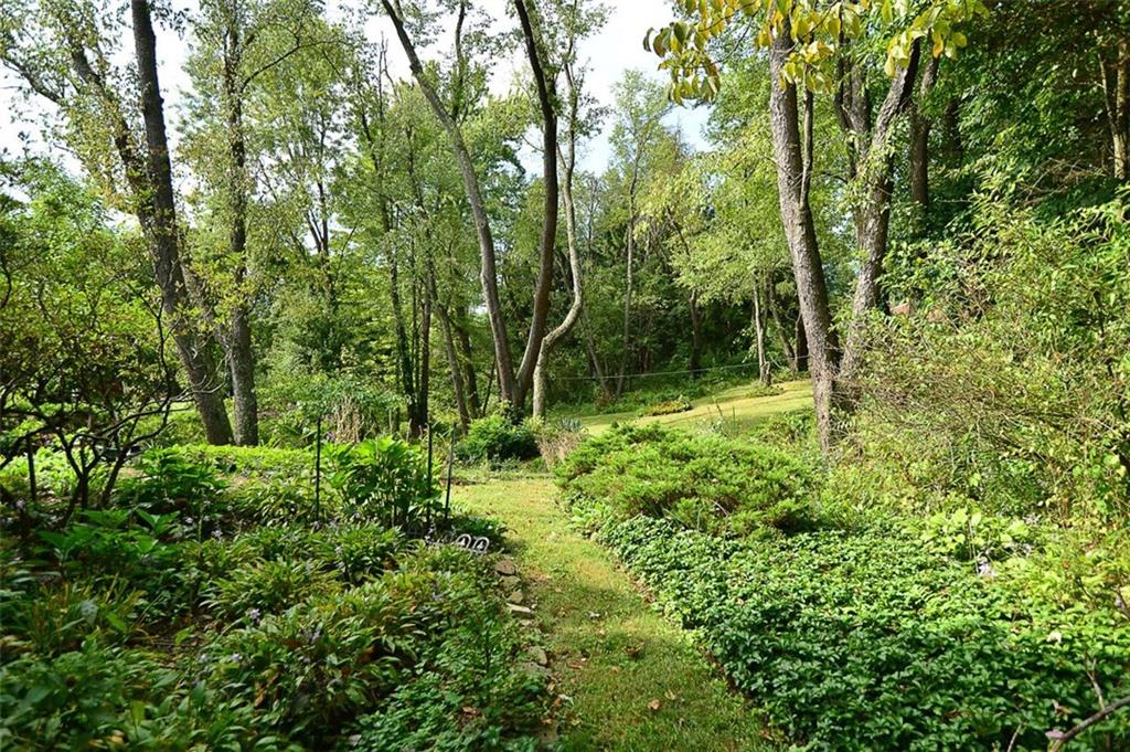 1321 Powers Run Road Pittsburgh, PA 15238 - Photo 10 of 12 Gallery Image 10