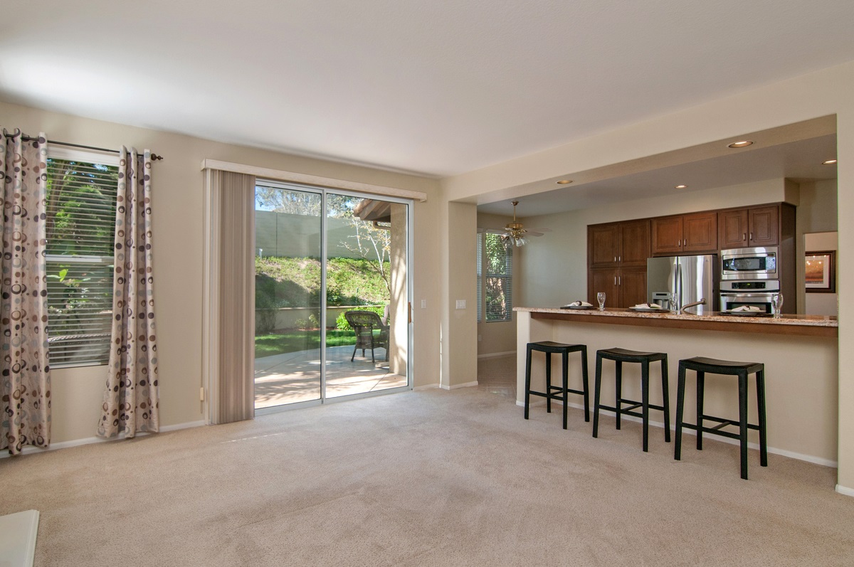 4832 Riding Ridge Road San Diego, CA 92130 - Photo 11 of 22