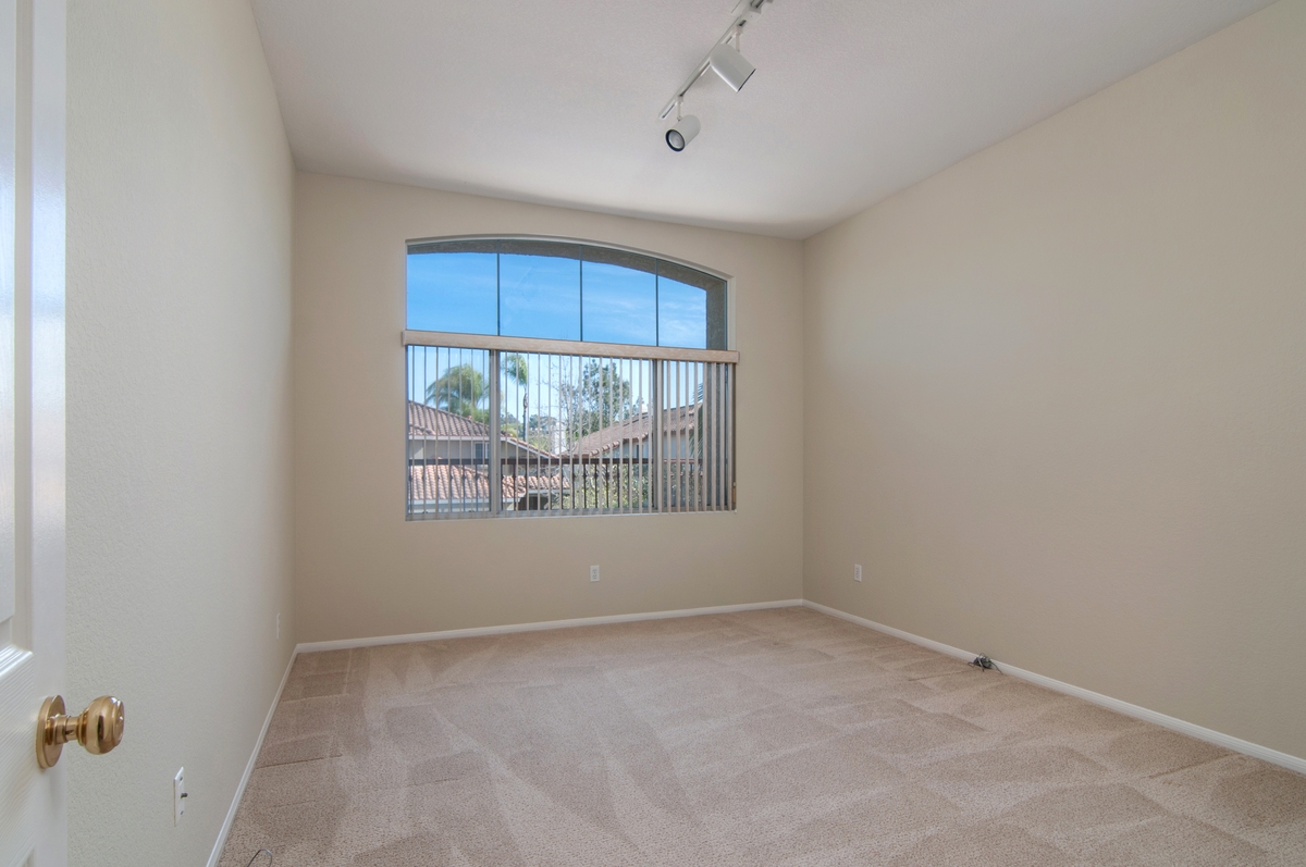 4832 Riding Ridge Road San Diego, CA 92130 - Photo 15 of 22