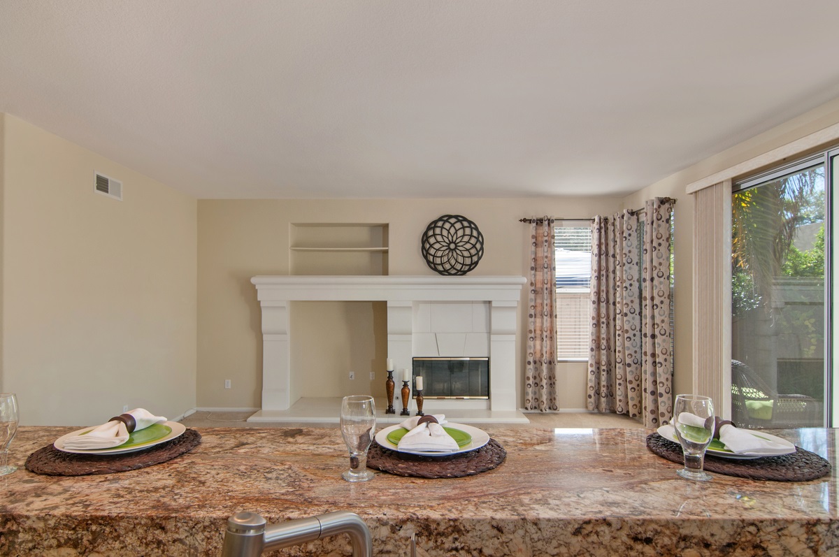 4832 Riding Ridge Road San Diego, CA 92130 - Photo 9 of 22