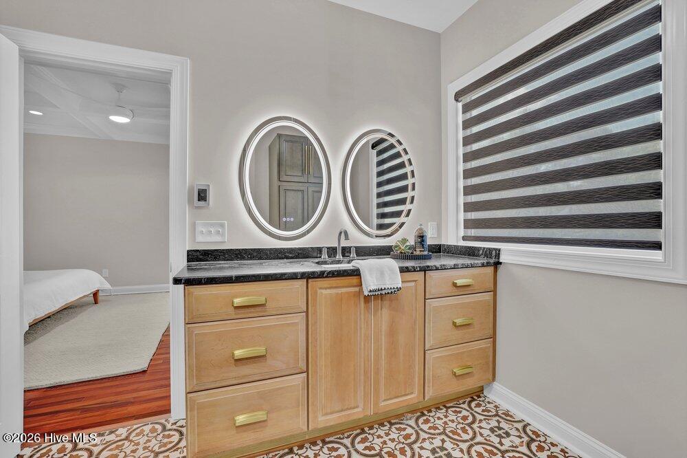 120 Middle Point Road Hampstead, NC 28443 - Photo 20 of 54 En Suite