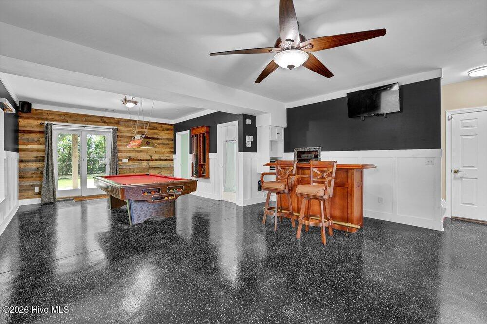 120 Middle Point Road Hampstead, NC 28443 - Photo 31 of 54 1st Floor Entertainment Room