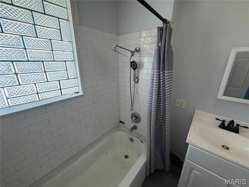 545 Davis Street St. Louis, MO 63111 - Photo 9 of 13