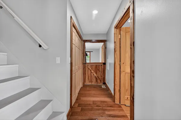 $819,900 | 7516 Log Lick Road, Florence, IN 47020