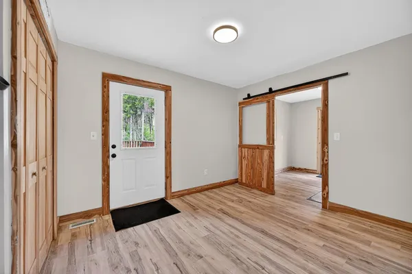 $819,900 | 7516 Log Lick Road, Florence, IN 47020