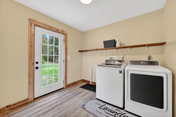 $819,900 | 7516 Log Lick Road, Florence, IN 47020