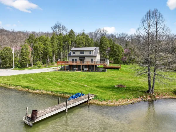 $819,900 | 7516 Log Lick Road, Florence, IN 47020