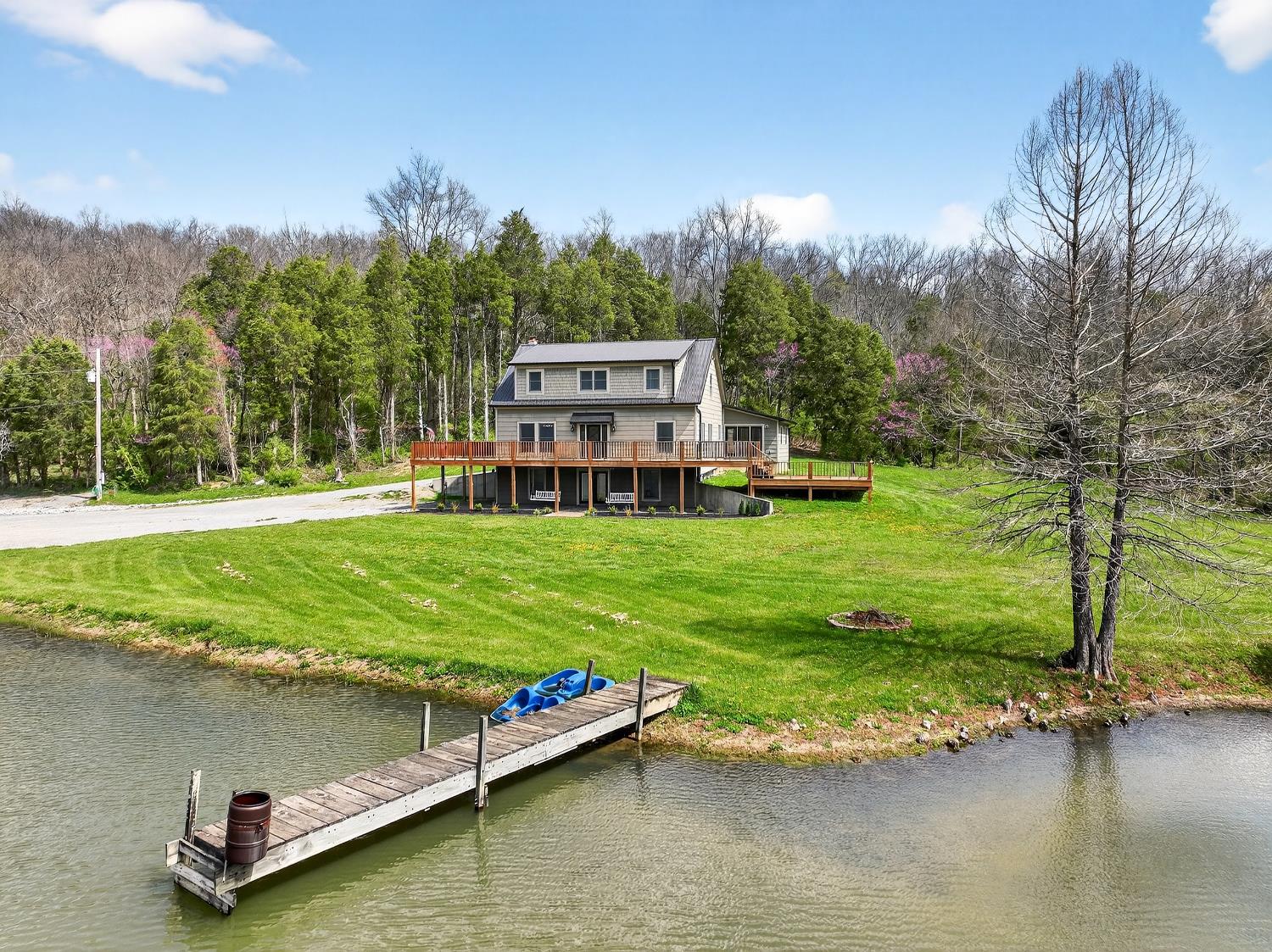 7516 Log Lick Road Florence, IN 47020 - Photo 4 of 70