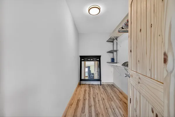 $819,900 | 7516 Log Lick Road, Florence, IN 47020