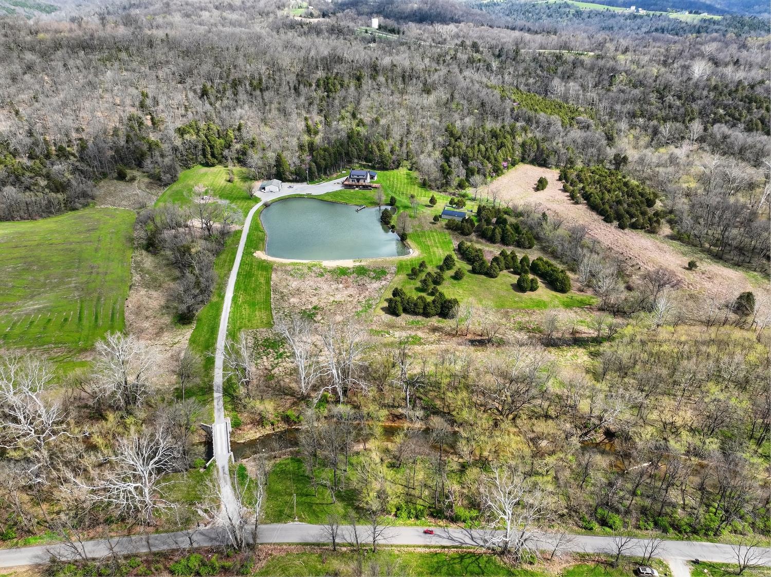 7516 Log Lick Road Florence, IN 47020 - Photo 9 of 70
