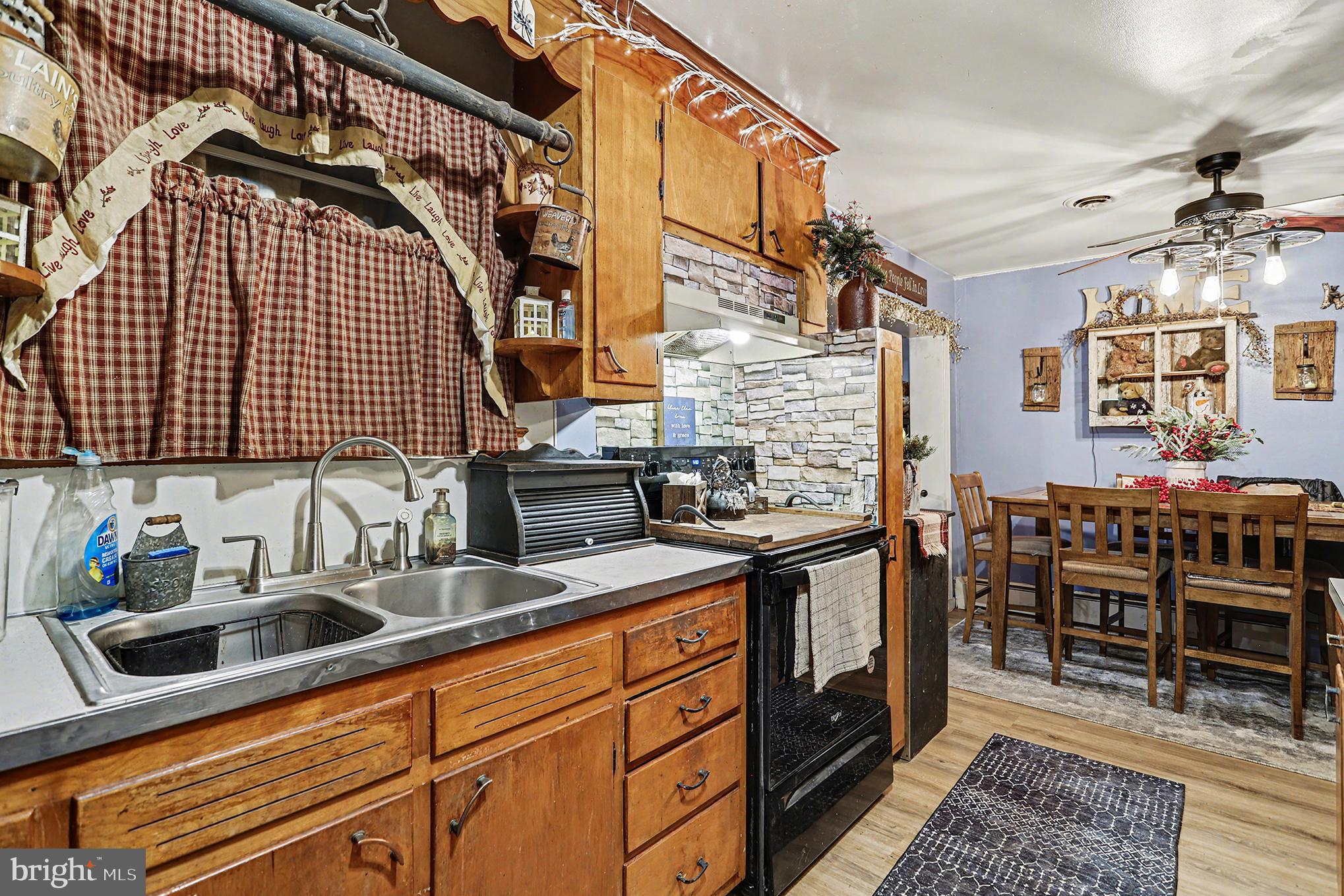 1245 Harney Road Littlestown, PA 17340 - Photo 11 of 36