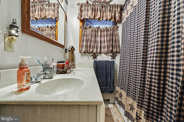 $394,900 | 1245 Harney Road, Littlestown, PA 17340