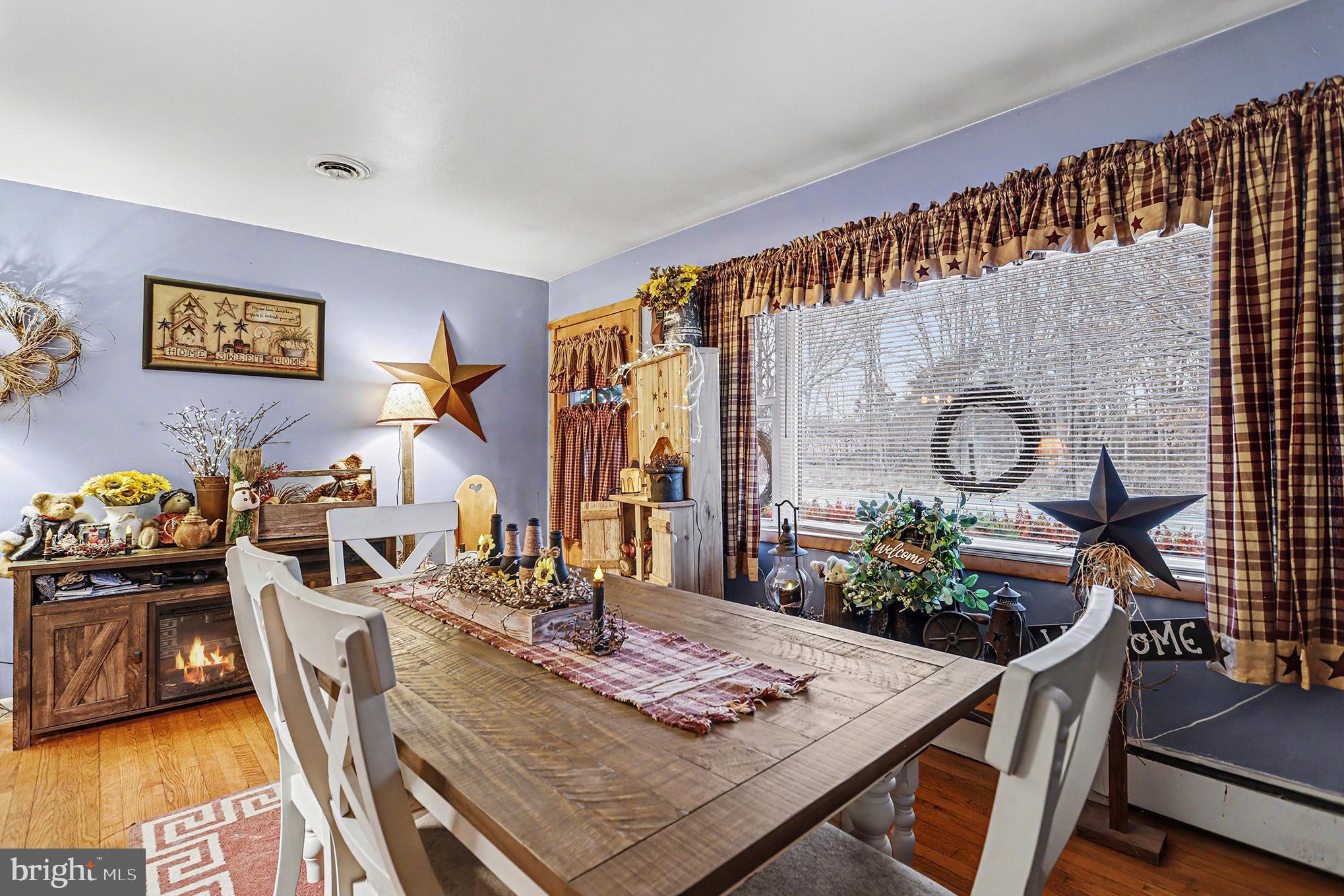 1245 Harney Road Littlestown, PA 17340 - Photo 4 of 36