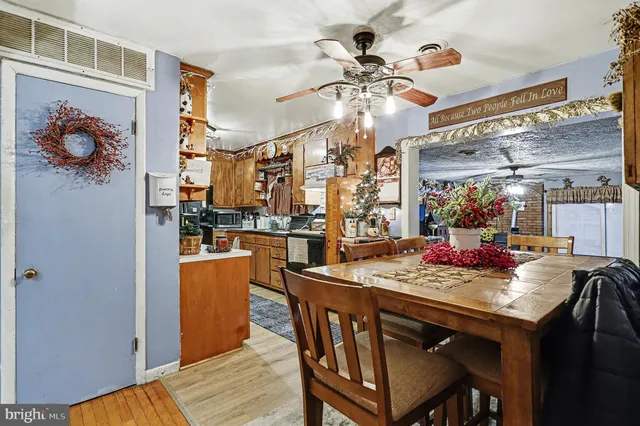 $394,900 | 1245 Harney Road, Littlestown, PA 17340