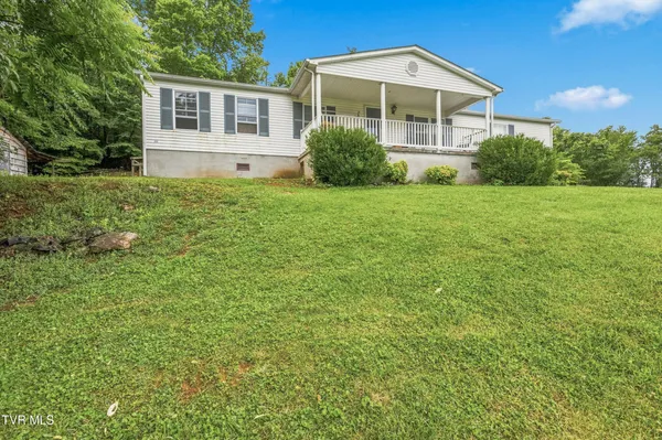$225,000 | 12018 Dettor Road, Bristol, VA 24202